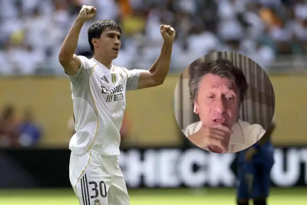Un futbolista con uniforme blanco celebra levantando los brazos mientras en la esquina aparece el rostro de un hombre mayor con expresión seria