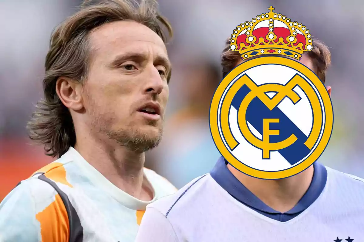 Un futbolista con el rostro visible junto a otro jugador cuyo rostro está cubierto por el escudo del Real Madrid