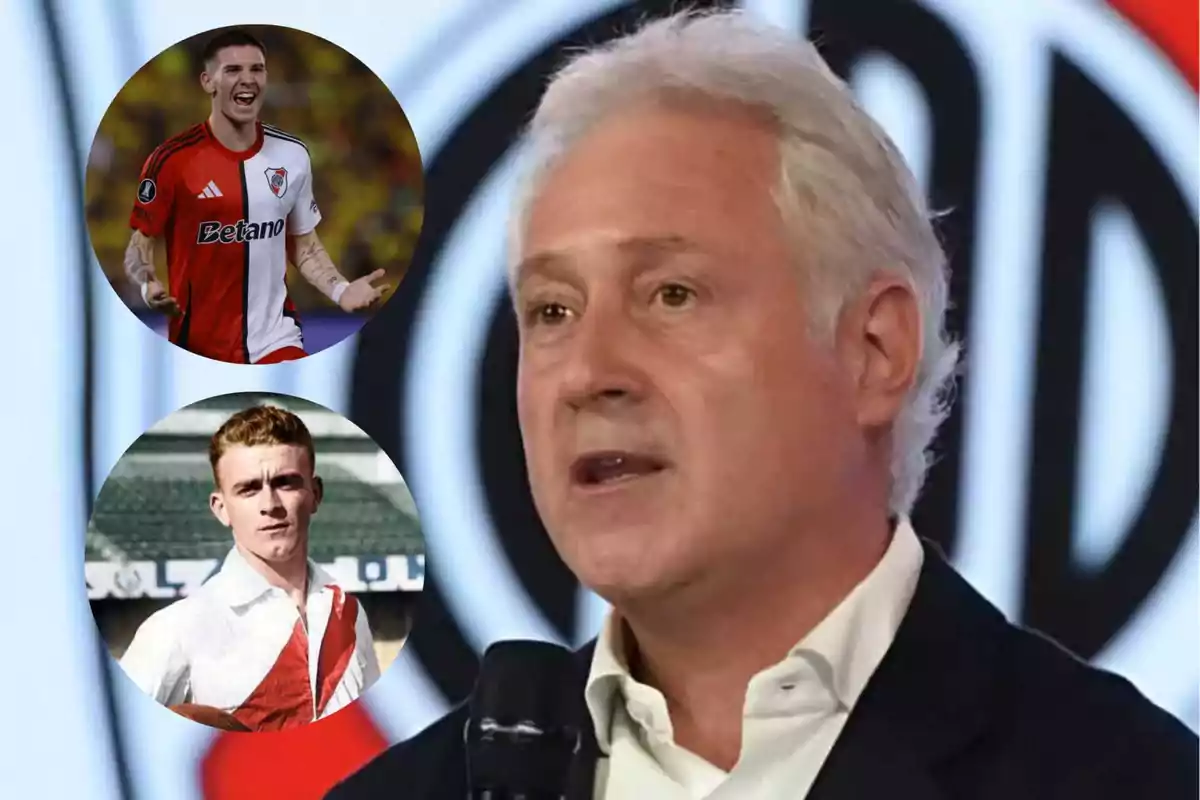 A gray-haired man speaking in front of a microphone with the River Plate crest in the background and two circular images of players wearing the River Plate jersey in the top left corner.