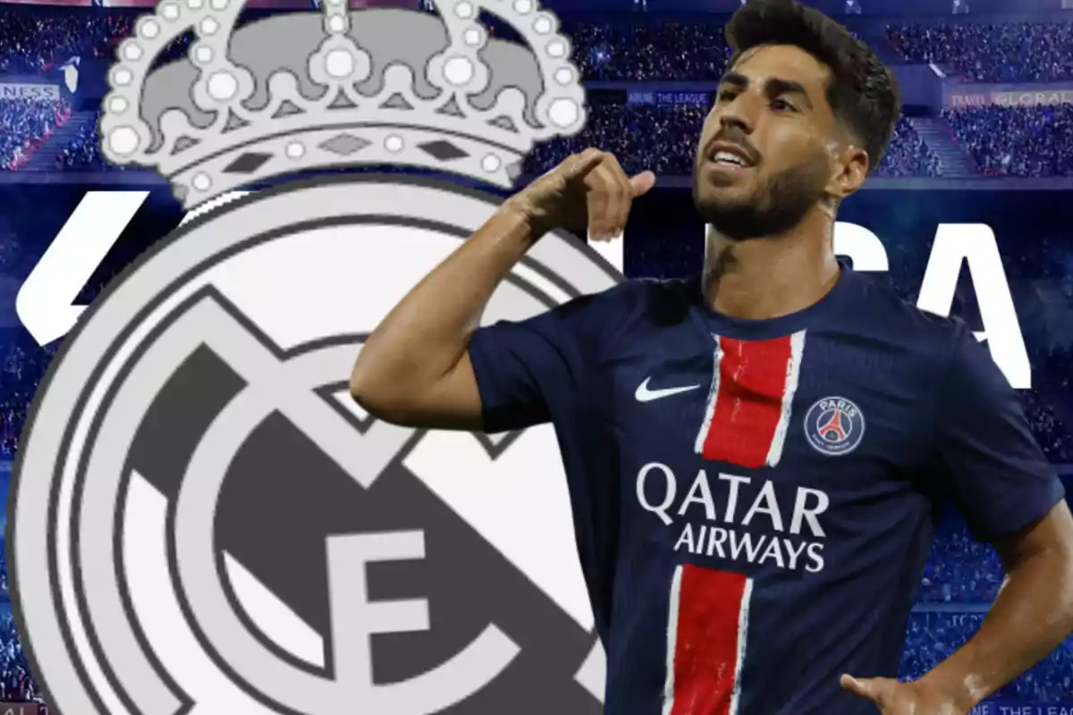 Futbolista con uniforme del PSG celebrando frente a un escudo grande del Real Madrid en un estadio lleno de aficionados