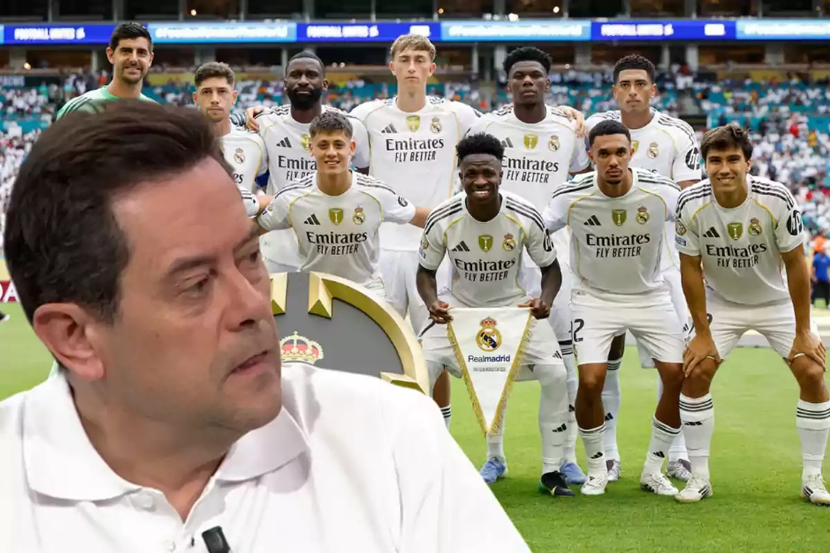 A man in a white jersey in the foreground and, in the background, a Real Madrid soccer team posing on the field before a match.