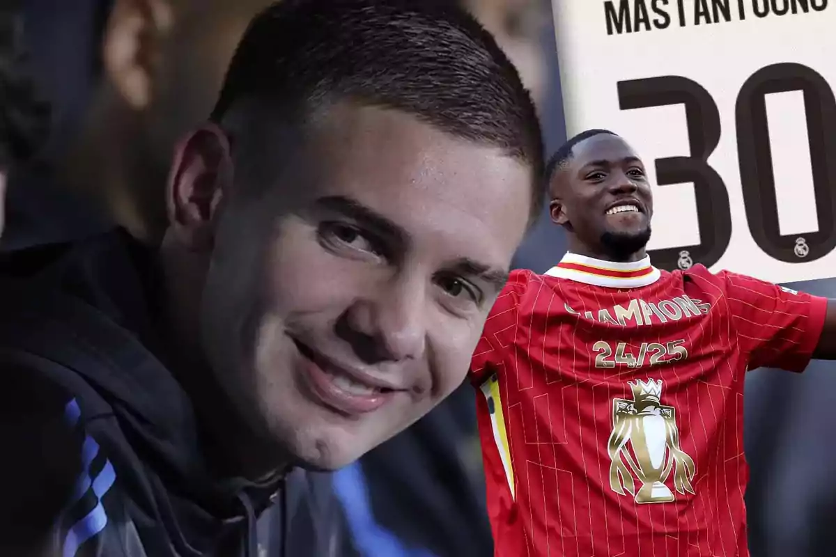 Dos futbolistas sonríen, uno en primer plano con chaqueta oscura y otro celebrando con una camiseta roja de campeón y un fondo donde se ve el número 30.