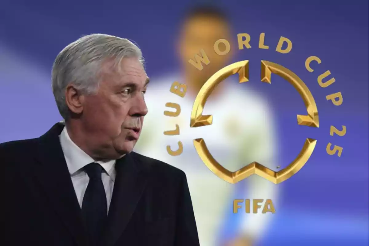 Un hombre de cabello canoso y traje oscuro está de perfil frente a un logotipo dorado que dice "Club World Cup 25 FIFA" sobre un fondo azul.