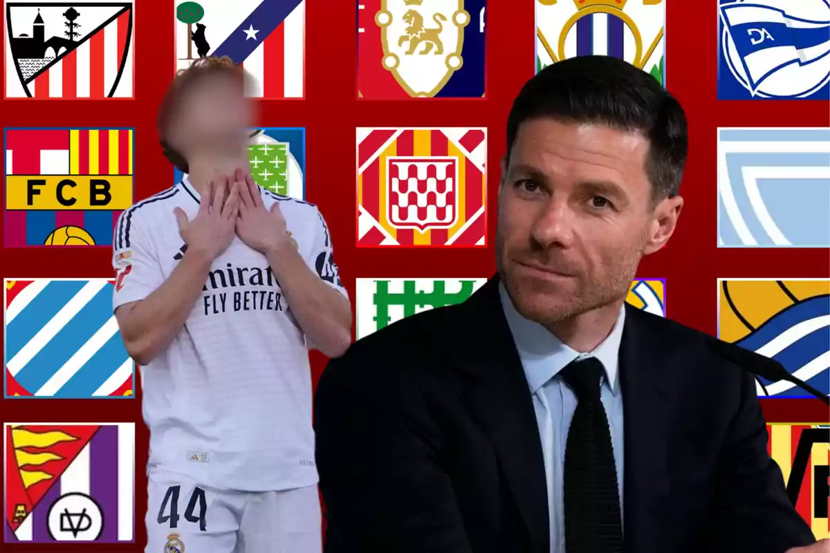 Un hombre con traje oscuro y camisa azul claro aparece en primer plano, mientras que al fondo hay un jugador de fútbol con el rostro difuminado vistiendo un uniforme blanco del Real Madrid, ambos frente a un fondo rojo con varios escudos de equipos de fútbol.