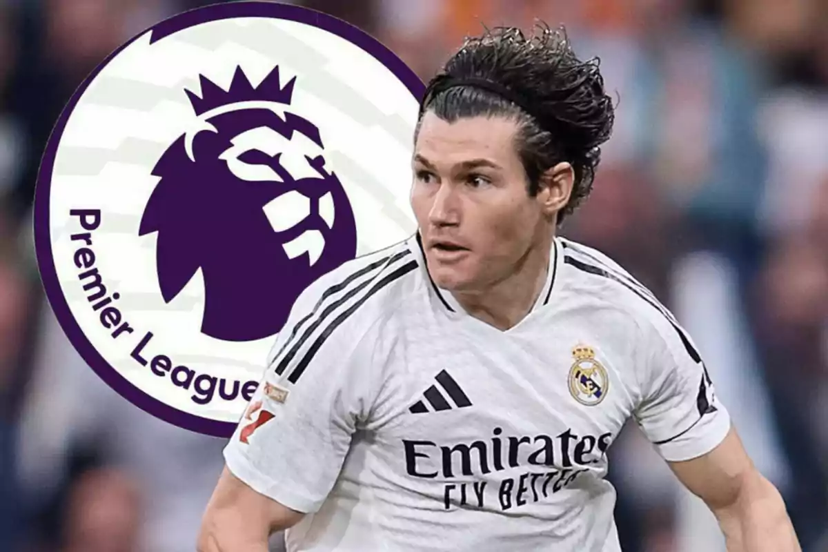 Un jugador de fútbol con la camiseta del Real Madrid aparece en primer plano mientras el logo de la Premier League se muestra en el fondo.