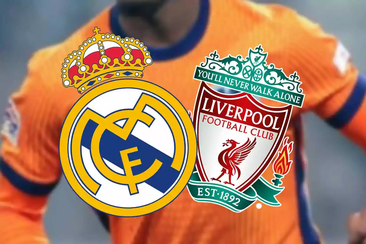 Escudos de los equipos de fútbol Real Madrid y Liverpool sobre un fondo de camiseta naranja.