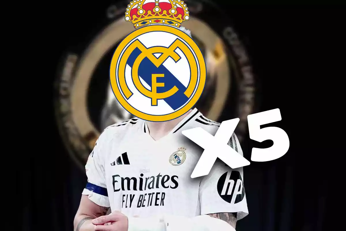 Un jugador de fútbol con la camiseta del Real Madrid tiene el escudo del club en lugar de su rostro y un texto que dice "X5".