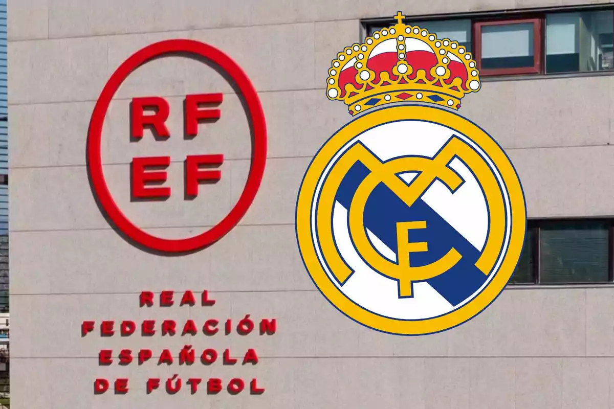 Logos de la Real Federación Española de Fútbol y del Real Madrid superpuestos sobre un edificio.